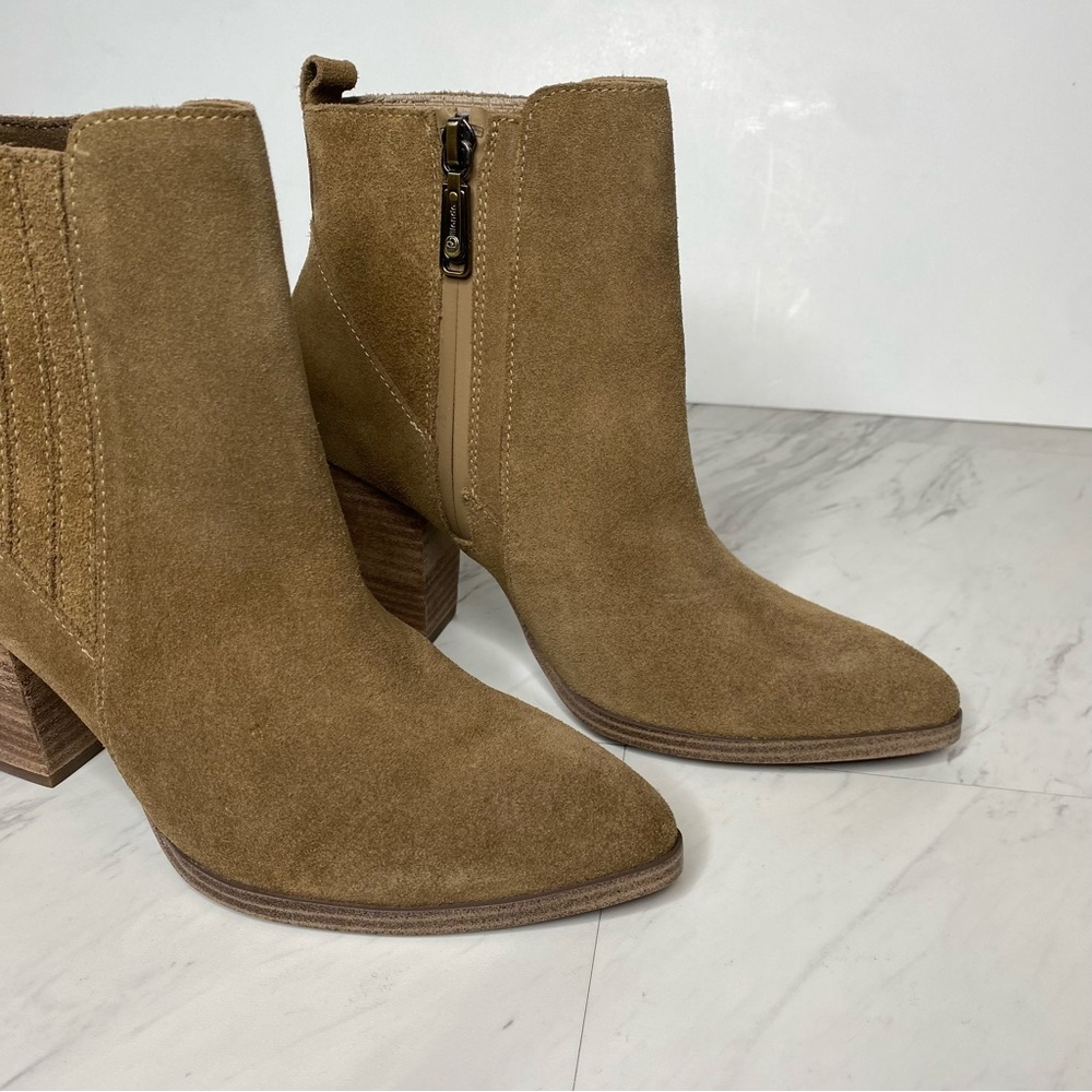 New! Blondo Reese Waterproof Suede Bootie 7M - Picture 11 of 15